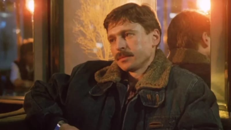 Nedorost, herecký idol 80. let, vlastnil majetek za miliony. Poté, co se napil mléka, ochrnul