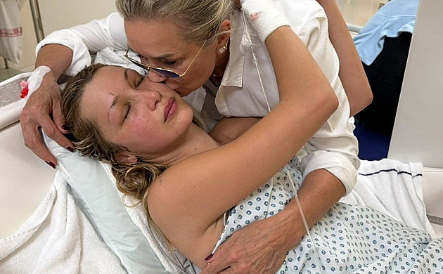 Bella Hadidová je v nemocnici, topmodelku trápí chronická lymeská borelióza