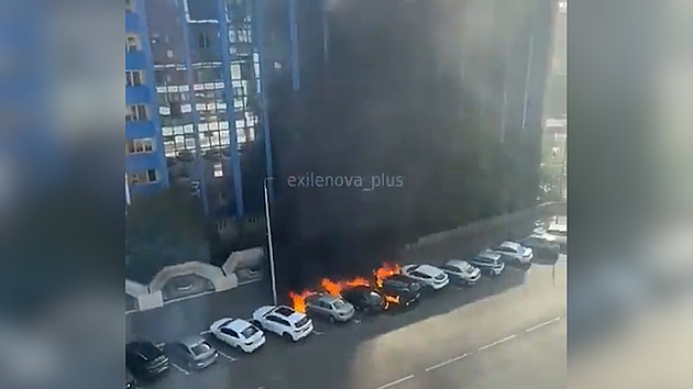 Rusové hlásí hrůzný úder na Novorossijsk, znovu hoří i rafinerie v Baškirsku