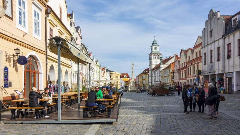 Vždy si někoho vyhlédnou. Další oběti popsaly řádění gangu v Třeboni, agresoři jsou na svobodě