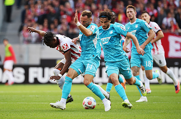 Coufal znovu produktivní, asistencí zajistil Hoffenheimu remízu s Freiburgem