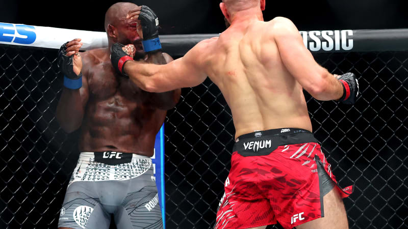 Procházka to v UFC opět dokázal. V krvavé bitvě brutální kombinací knokautoval Rountreeho