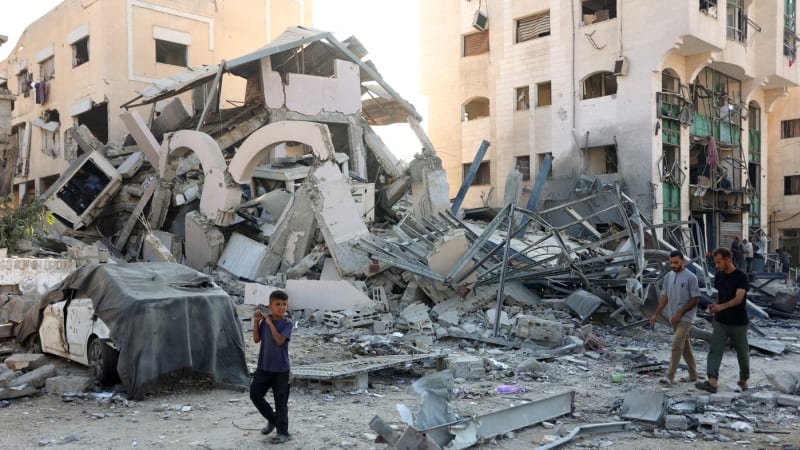 Začalo platit příměří v Gaze. Izrael schválil dohodu, USA do oblasti vyšlou stovky vojáků