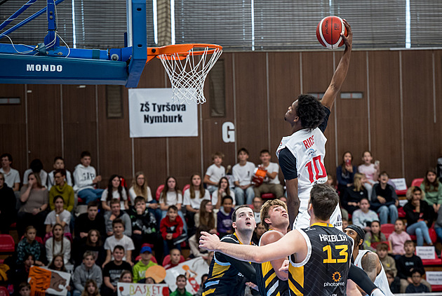 Nymburk si před školáky zastřílel proti Písku a slaví 50. domácí výhru v řadě