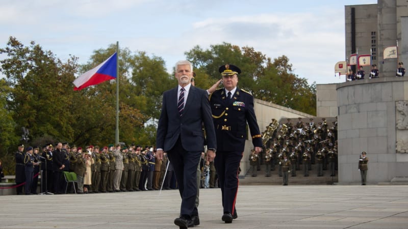 ON-LINE: Česko slaví výročí vzniku samostatného státu. Pavel večer předá státní vyznamenání