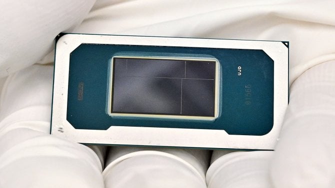 Nové procesory Intelu budou pomalejší než předchozí generace. 1,8nm proces asi zklame, ale GPU je dobré