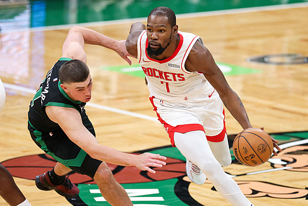 Tři čtvrtiny sázel body, čtvrtou odpočíval. Durant řídil výhru Houstonu nad Bostonem