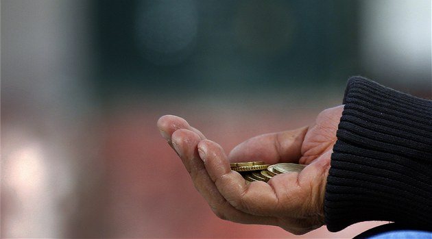 V případu vykořisťování bezdomovců je pět poškozených, kauza míří k soudu