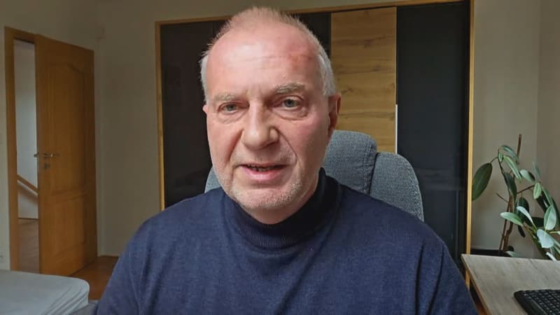 Mikrospánek jako ruská ruleta. Zahánět únavu kávou není řešení, říká dopravní expert