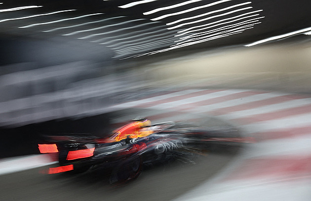 F1 ONLINE: Verstappen, nebo McLaren? V Abú Zabí se rozhoduje o titulu mistra světa