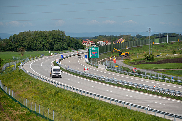 Do poloviny roku chtějí mít silničáři napojení dálnice D49 u Fryštáku hotové
