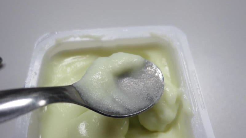 Pozor na nebezpečný termix: Je cítit spáleným plastem a dezinfekcí. Řetězce vrací peníze