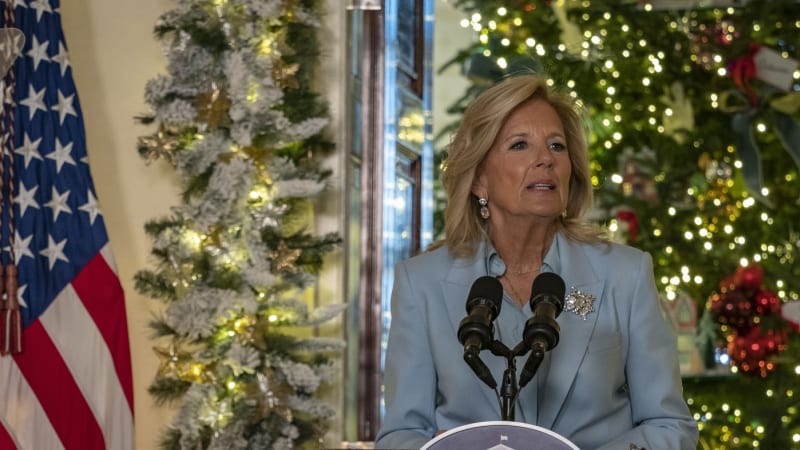 Bývalý muž Bidenovy manželky je obviněn z vraždy. O život měl připravit svou ženu