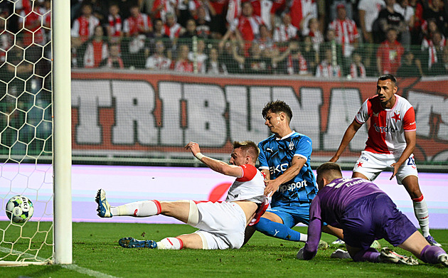 ONLINE: Slavia - Ml. Boleslav 1:0, první gól střílí Chorý, další asistence pro Juráska