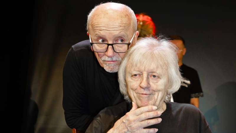 Nečekaný rozchod zpěváka Václava Neckáře s bratrem Janem. Co se mezi nimi stalo?