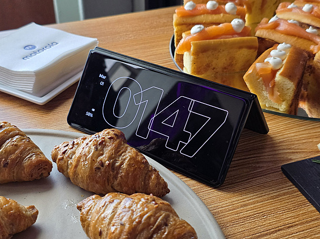 To se nečekalo. Má jeden z nejlepších foťáků na trhu a šokuje i cenou