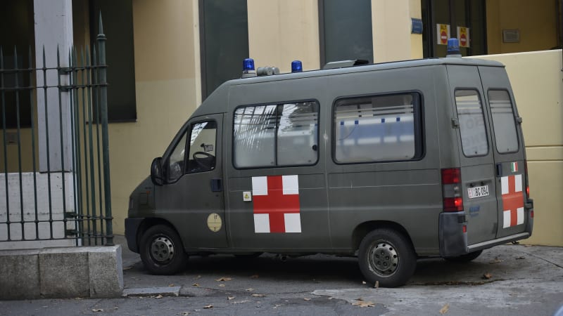 Sanitka smrti v Itálii: Řidiče viní z pětinásobné vraždy. Mám důkazy, že jsem čistý, hájí se