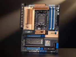 Asus ROG Crosshair 2006 nabízí falešnou měď za €829