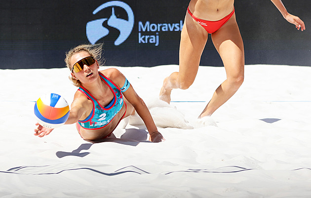 Pavelkovy postupují, Svozilová a Štochlová na ME v Polsku dohrály v osmifinále