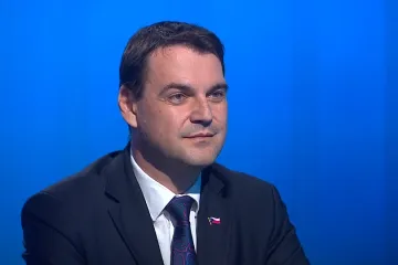 Nevystavil jsem se nebezpečí, řekl Macinka k rozhovoru s přestrojenými aktivisty
