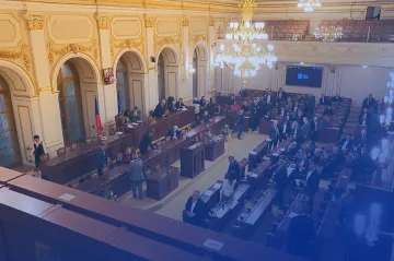 Sněmovna má na programu změny v zaměstnávání úředníků či stavební novelu