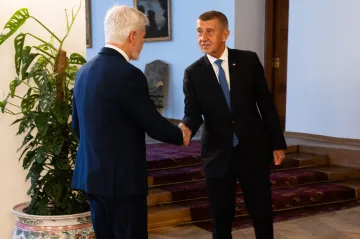 Babiš s Pavlem probrali zahraniční cesty či situaci ve světě, uvedl premiér
