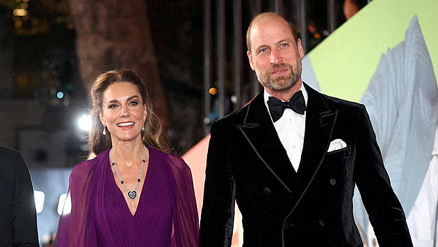 Jako hollywoodská hvězda. Princezna Kate zářila na premiéře s Tomem Cruisem