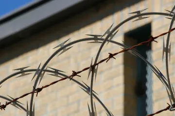 Koalice chystá návrh na snížení hranice trestní odpovědnosti u nejzávažnějších činů