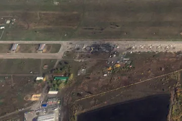 Ukrajina hlásí zásah ruských bombardérů, Moskva zabila několik civilistů