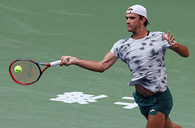 Macháč vs. Chačanov v TV: Kurzy a kde sledovat ATP Almaty 2026